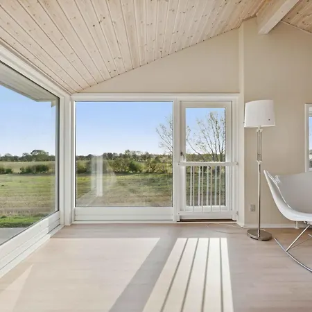 Lovely In Snode, Langeland * Tranekaer