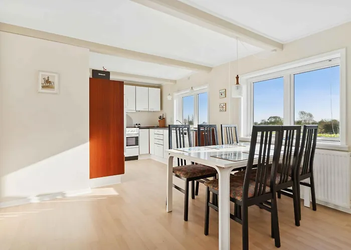 Lovely In Snode, Langeland Semesterbostad